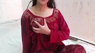 Bhabhi Ko Gandi Video Dikha Kar Stepsister Ke Samne Pel