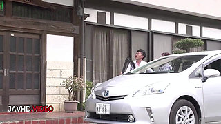 Sultry JAV kimono babe fucked intensely then compelled to devour cum fully.