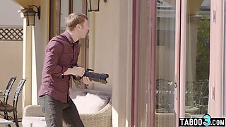 PI gathers evidence in a housewifes pussy