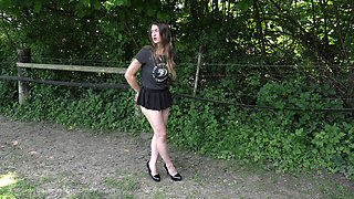 Desperate Woman Needs to Pee!