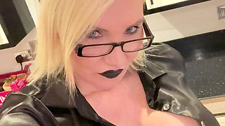 Black Lipstick Mistress Worship Huge Tits & Pussy