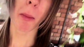 Amateur teen porsha solo action