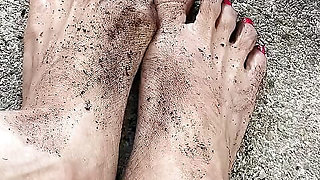 Melove Sexy dirty feet with Long Red Toe Nails