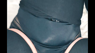 Naughty stepmom takes off stepsons condom so she can be filled!