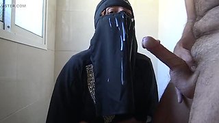 Hot Turkish MILF in Hijab Lets Young Step Son Cover Her Face With Cum - Amateur Homemade 4K