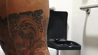 Real Amateur Couple Fucking in an Airport Bathroom