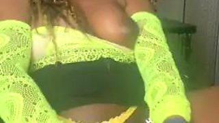 Love to PLAY desperate to cum, HARD to please