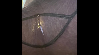 Masturbating with a full bladder and peeing my leggings