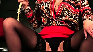 Sexy lingerie cougar teasing wanker