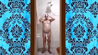 O Meu Banho Gostoso Com o Pau Duro 011