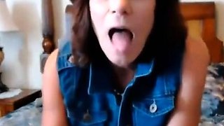 Redhead Granny in Pantyhose: Solo Masturbation