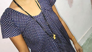 Desi Bhabhi Hot Sex with Big Natural Tits - Indian Village Wife Fucking