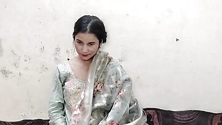 Desi girl ko hotel me paise ki lalach le jakar pel diya