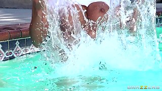 Courtney Taylor In Pounding That Pussy By The Pool With Clover