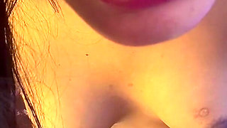 Long Didstance Sex, Student Friend Showed Her Naked Body on Video Call for the First Time and Is Do Hard Fingering