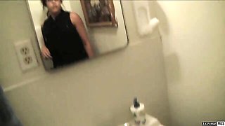 Curvy angel Jaydence Rose is enjoying sucking at the gloryhole