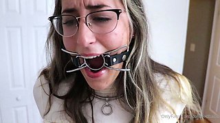 slut his tall blonde fetish flashing ass on live webcam