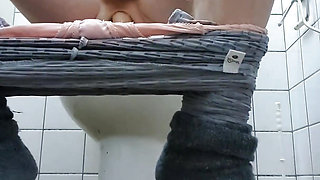 dildo fucked