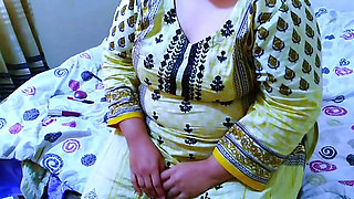 Gujarati Hot lonely Bhabhi called Neighbor Guy for Sex When Her Husband Go To Abroad