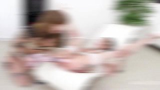Squirt and Pee, Laura Fiorentino & Silvia Dellai, Anal Fisting