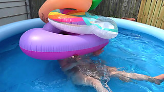 Too Many Pool Tubes! Outdoor Looner Fun