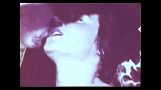 Vintage porn retro erotic theatre - girls at play