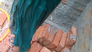 Sadia Is a Very Sexy Girl Shows His Pussy