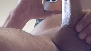 MILF Gives a Quick Blowjob and Gets a Cumshot on Her Face