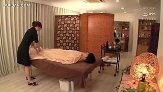 Japanese Babe inserting the client cock & making them cum
