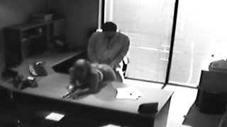 Office slut bangs the boss