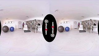 Limber Asdis Loren Stretching - Brunette Solo - Sexlikereal