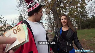 Public Agent Amirah Adara Fucks a stranger while her BF waits