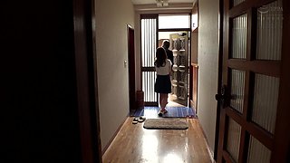 The Wife Who Is Pleased to Be Used as Her Father-in-law's Sex Tool - Sweaty Tongue and Kissing Sex in Midsummer
