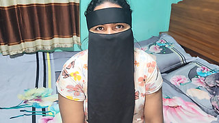 Desi Muslim Hijab Step bhabi Fuck tight pussy Beautiful Step bhabi Sex Video part 01