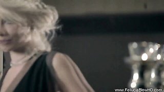 Girlie's cocksucker trailer