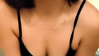 amateur vip ass flashing boobs on live webcam
