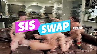 Spandex shorts slut fucking her trainer in an iconic fucking scene