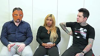 Extreme bitch getting laid and pissing into her mouth