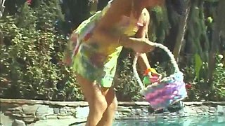 Stepdad Gets Rewarded for Hiding Easter Eggs for Skinny Stepdaughter