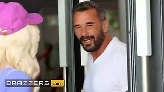 Manuel Can't Get His Wife To Fuck Him: Watch Sexy Delivery Girl Lexi Lore Get Her Pussy Pounded!