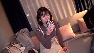 Part 1【wildly Erotic Chinese Dress Cosplay Cafe Waitress】 a Gentle, Shy Beauty with a Panda-like Personality Found in Ueno