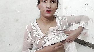 X videos dikha kar step sister ko paise dekar jabar dasti pela