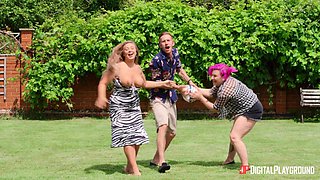 Stunning MILF temptress Rebecca More breathtaking sex scene