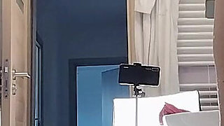 Sexy Wife Shaves Her Pussy Hair