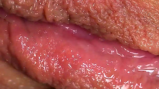 Misty Lovelace - Wet Clit Stimulator