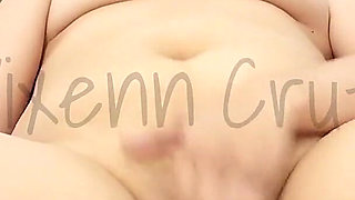 Horny Pinay Teens Viral Masturbating with Hairbrush