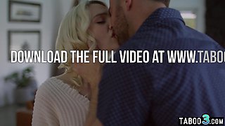 Desperate blonde wants to get pregnant