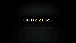 You Cheap Rug Munching Cunt! With Leilani Leeane, Emily Addison - Brazzers