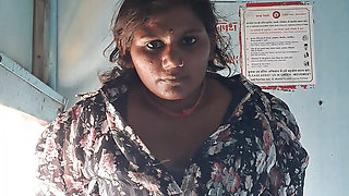 💋TRAIN VALI BHABHI Three Indian Bhabhi's pussy Rough fucked by A Male Friend