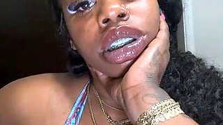 Biiggjuiccyfruit aka biiggjuiccyfruit OnlyFans - My first